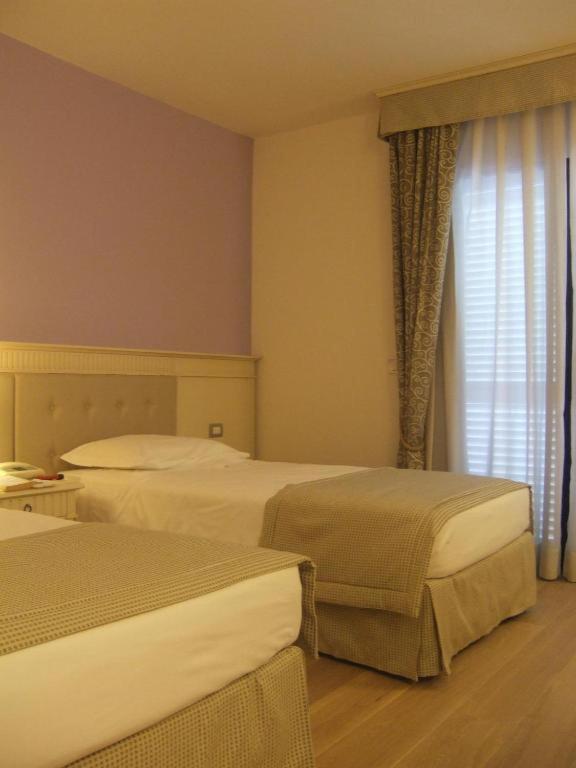 Hotel Girifalco - Nature & Relax Massa Marittima Buitenkant foto